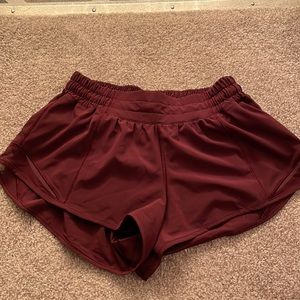 Womens hotty hot 2.5 inch size 6 shorts.